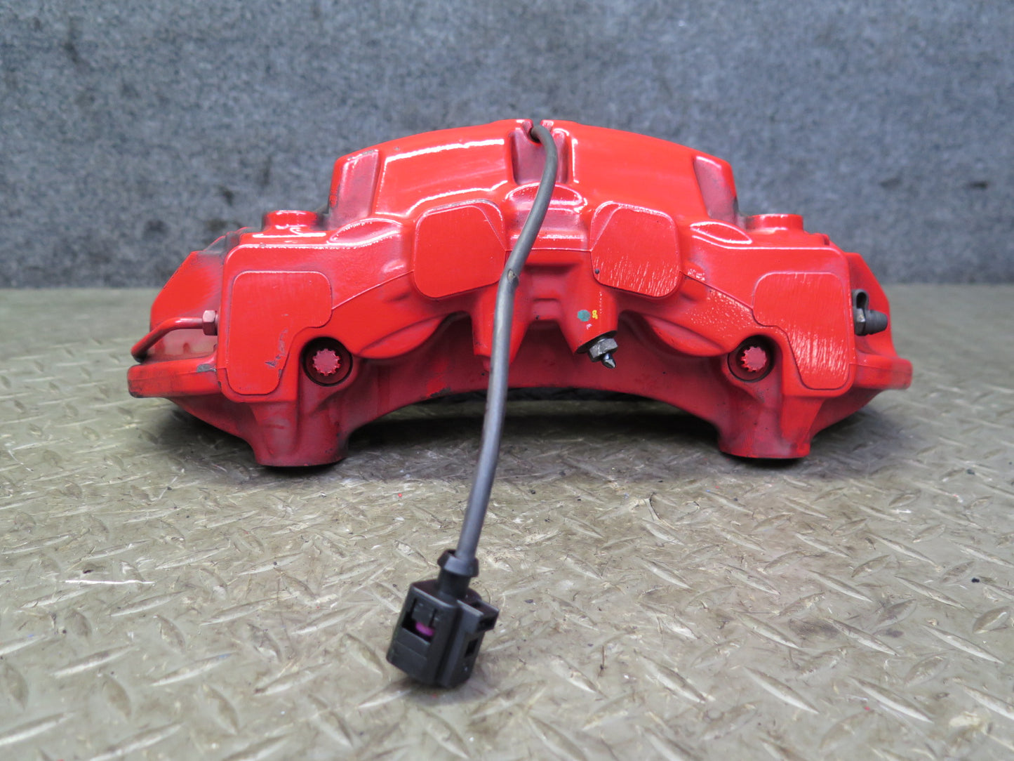 2011-2018 Porsche Cayenne 958 4.8L AWD 19" Front Brembo Brake Caliper Set 67K