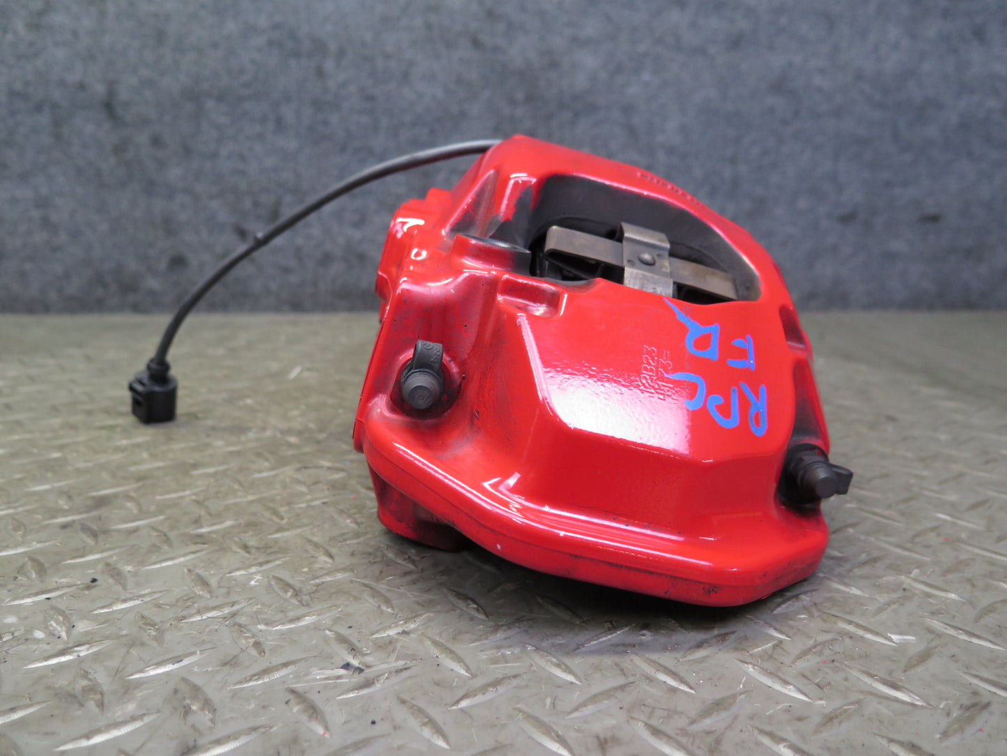 2011-2018 Porsche Cayenne 958 4.8L AWD 19" Front Brembo Brake Caliper Set 67K