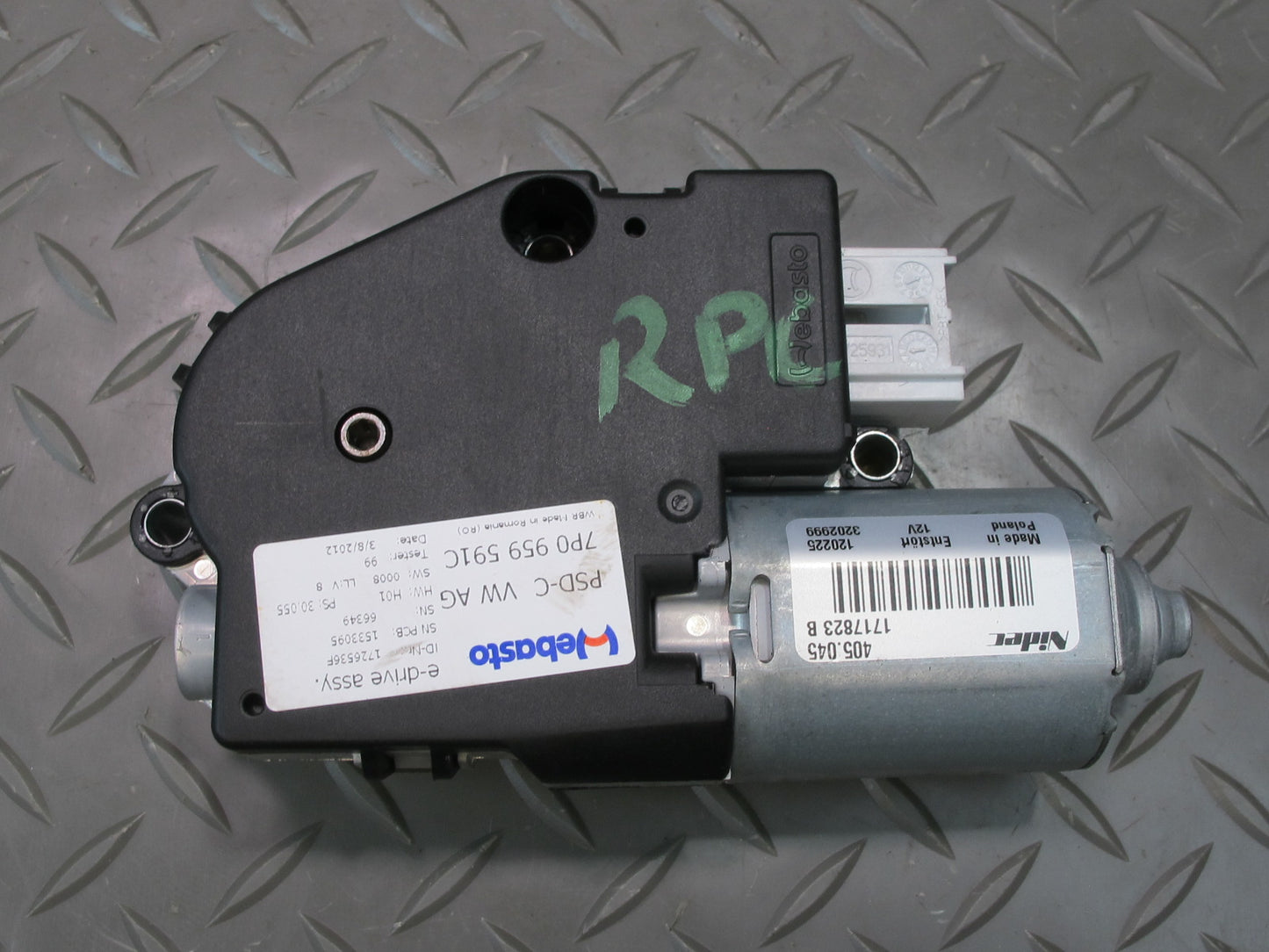 2011-2018 Porsche Cayenne 958 Rear Panoramic Sunroof Drive Motor