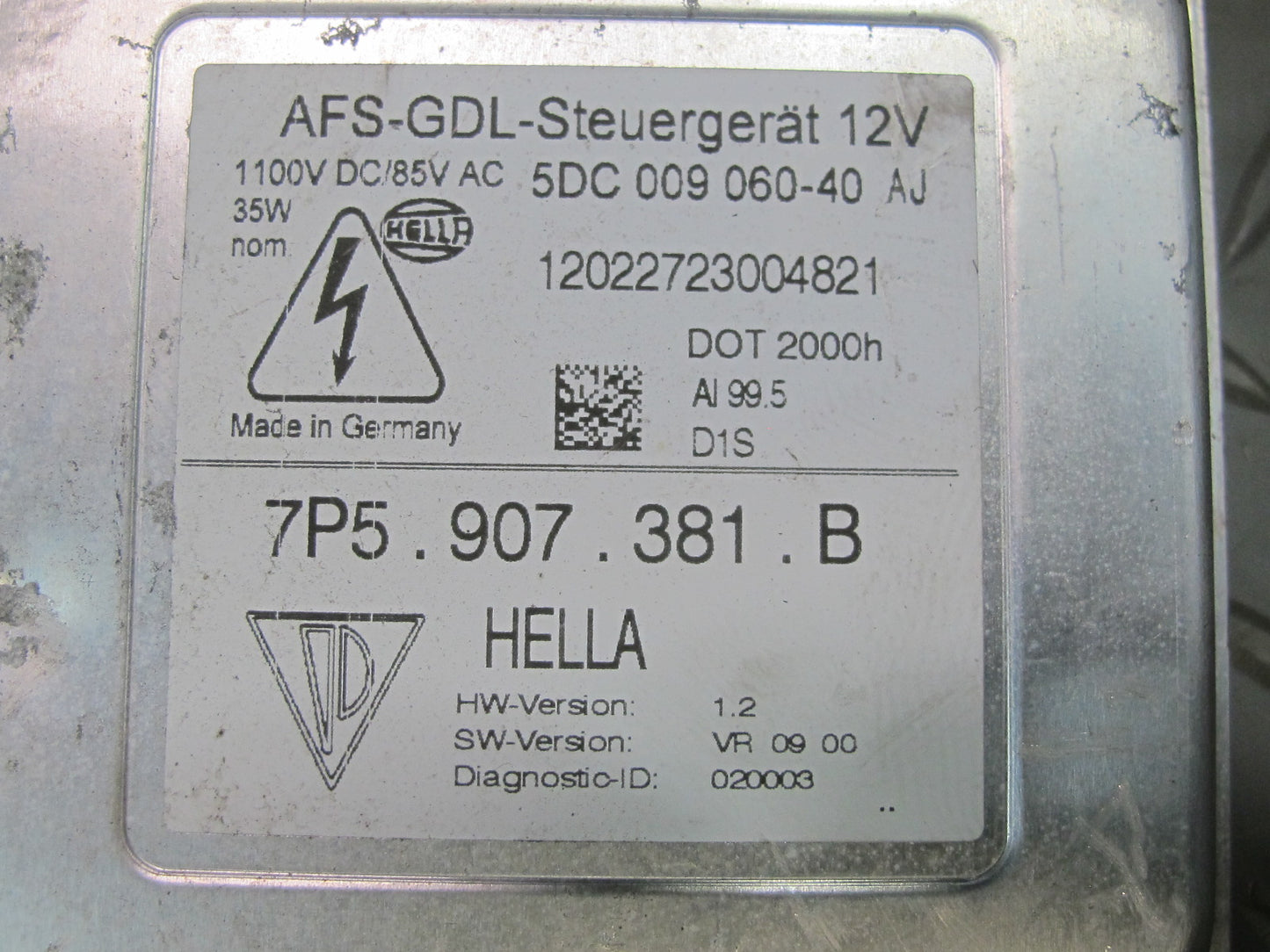 2011-2014 Porsche Cayenne 958 Front Left AFS Xenon Headlight Module Ballast