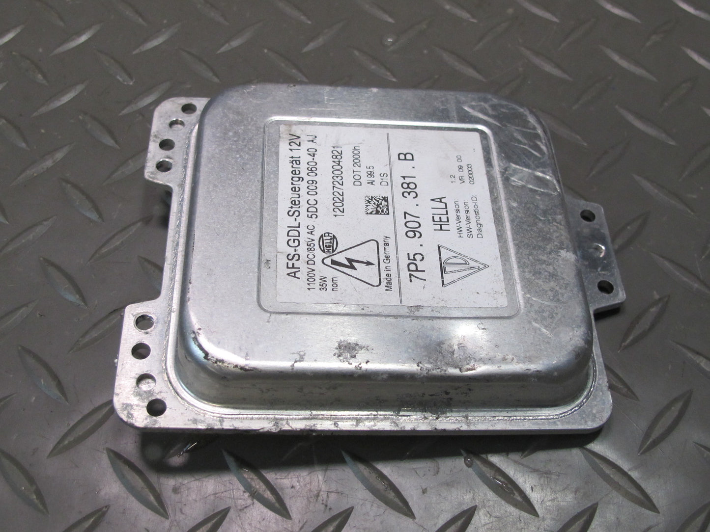 2011-2014 Porsche Cayenne 958 Front Left AFS Xenon Headlight Module Ballast