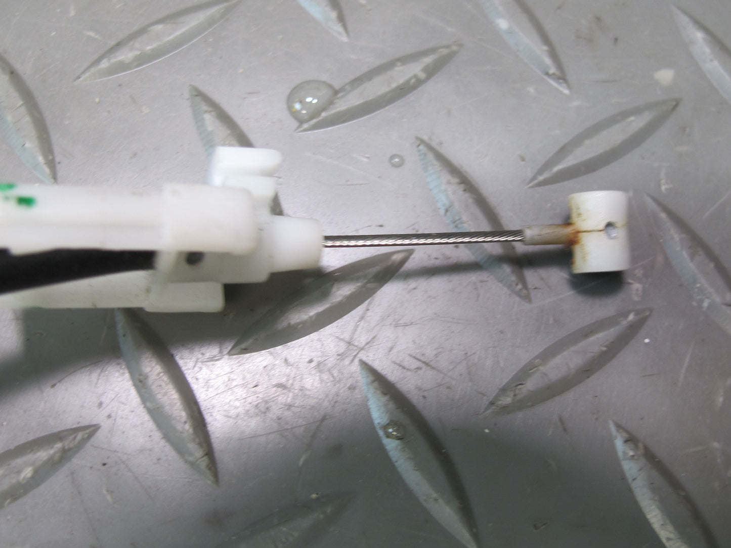 2011-2018 Porsche Cayenne 958 Front Right Pass Side Door Latch Lock Actuator