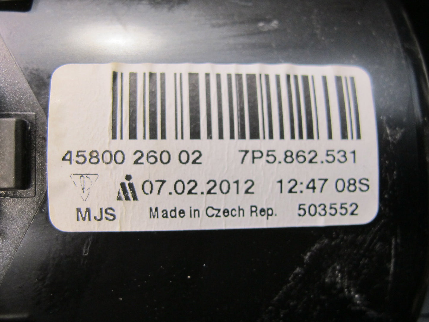 11-18 Porsche Cayenne 958 Front Center Console Drink CUP Holder W/ 12V Socket