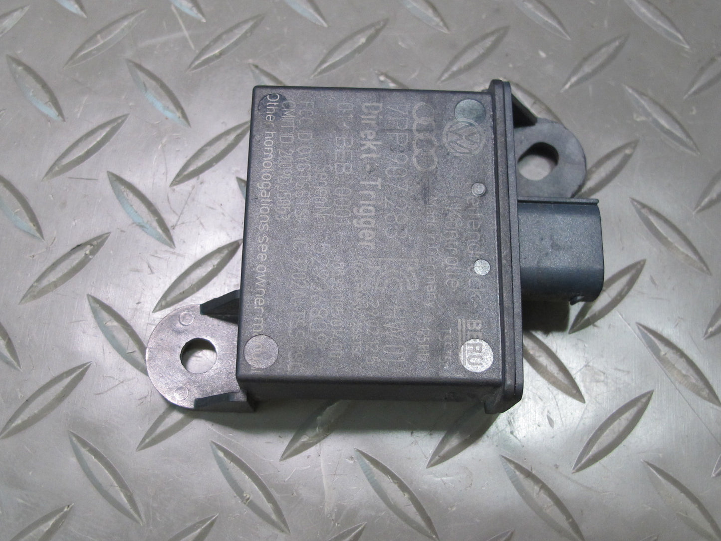 2011-2014 Porsche Cayenne 958 TPMS Tire Pressure Sensor Module Unit Set