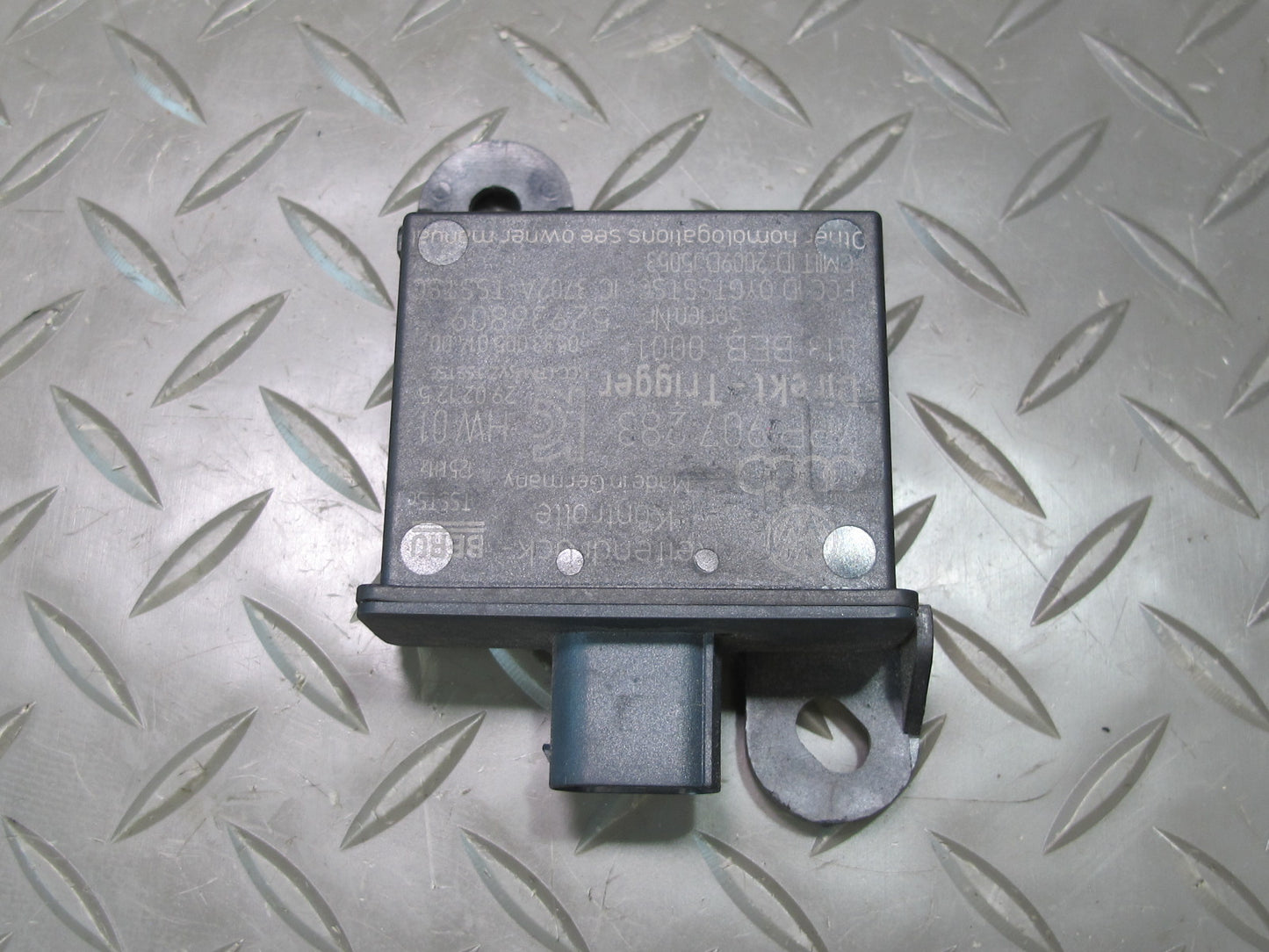 2011-2014 Porsche Cayenne 958 TPMS Tire Pressure Sensor Module Unit Set