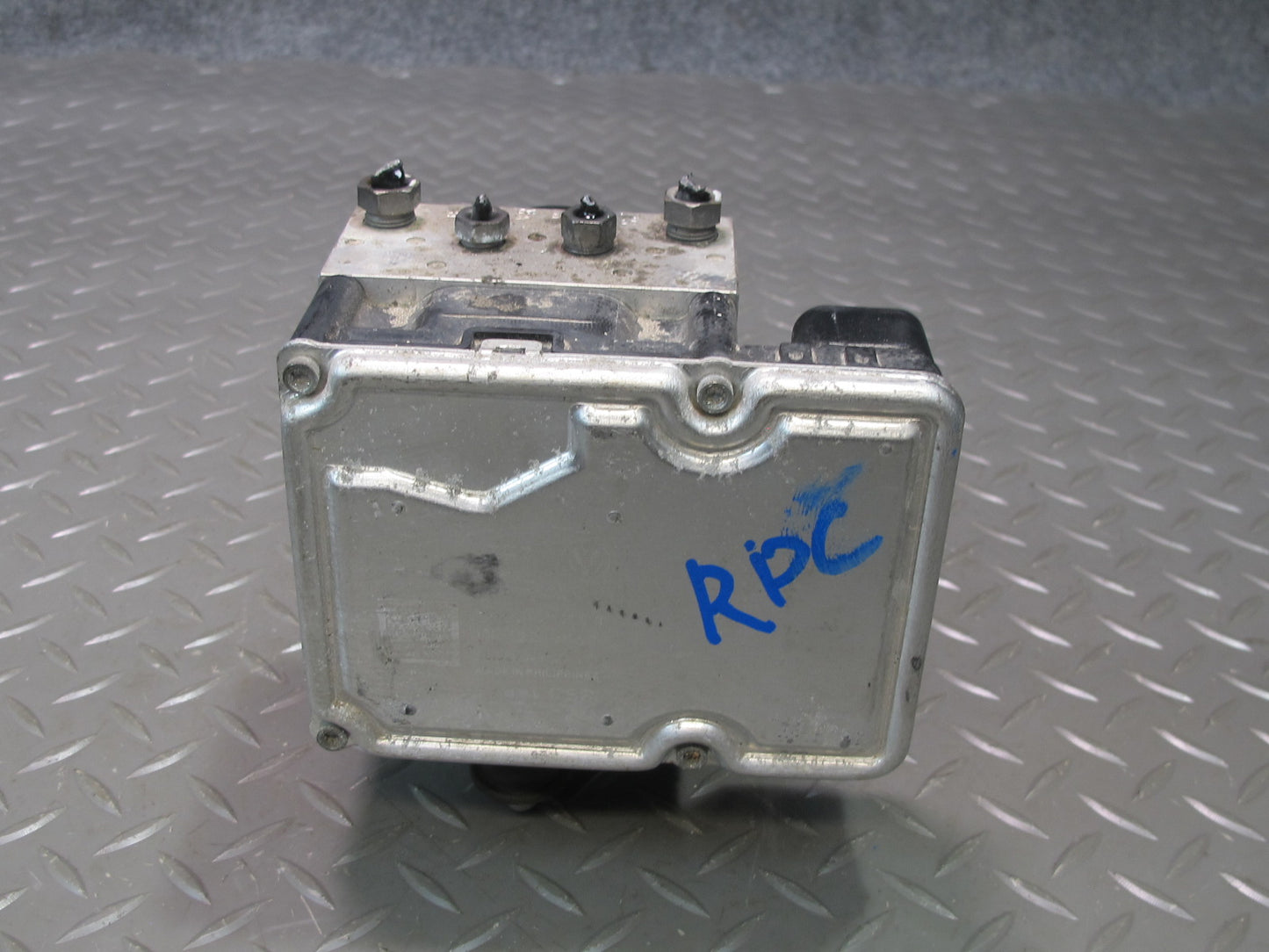 2011-2014 Porsche Cayenne 958 Anti Lock Brake ABS Pump Module 7P5614517A