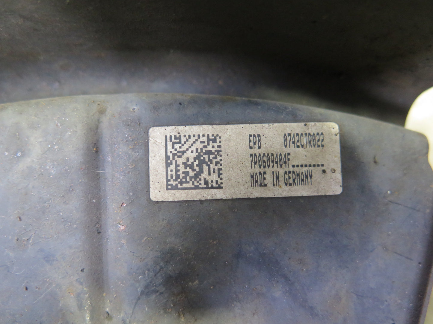 2011-2018 Porsche Cayenne 958 AWD Rear Right Spindle Knuckle Wheel Hub Bearing