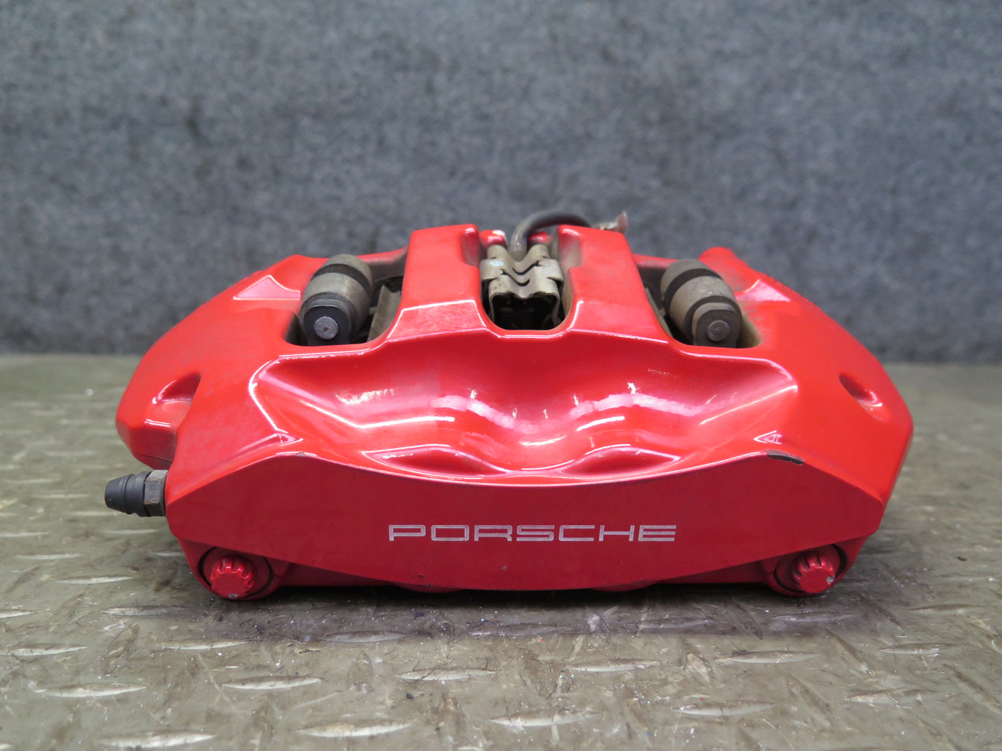 2011-2018 Porsche Cayenne 958 4.8L AWD 19" Rear Brembo Brake Caliper Set of 2