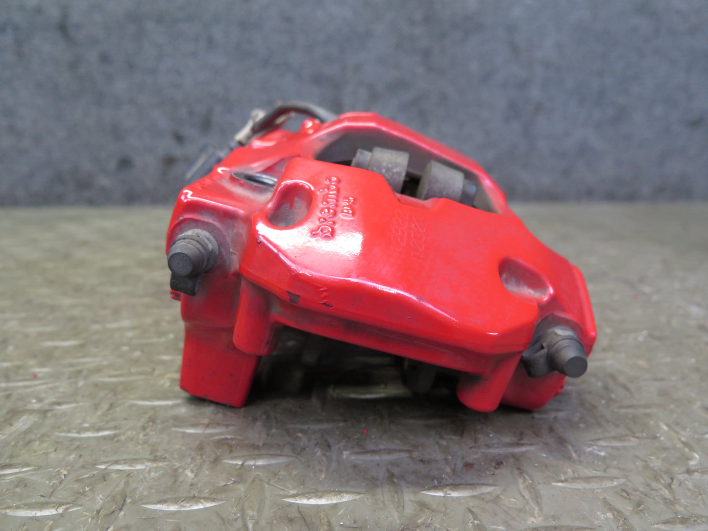 2011-2018 Porsche Cayenne 958 4.8L AWD 19" Rear Brembo Brake Caliper Set of 2