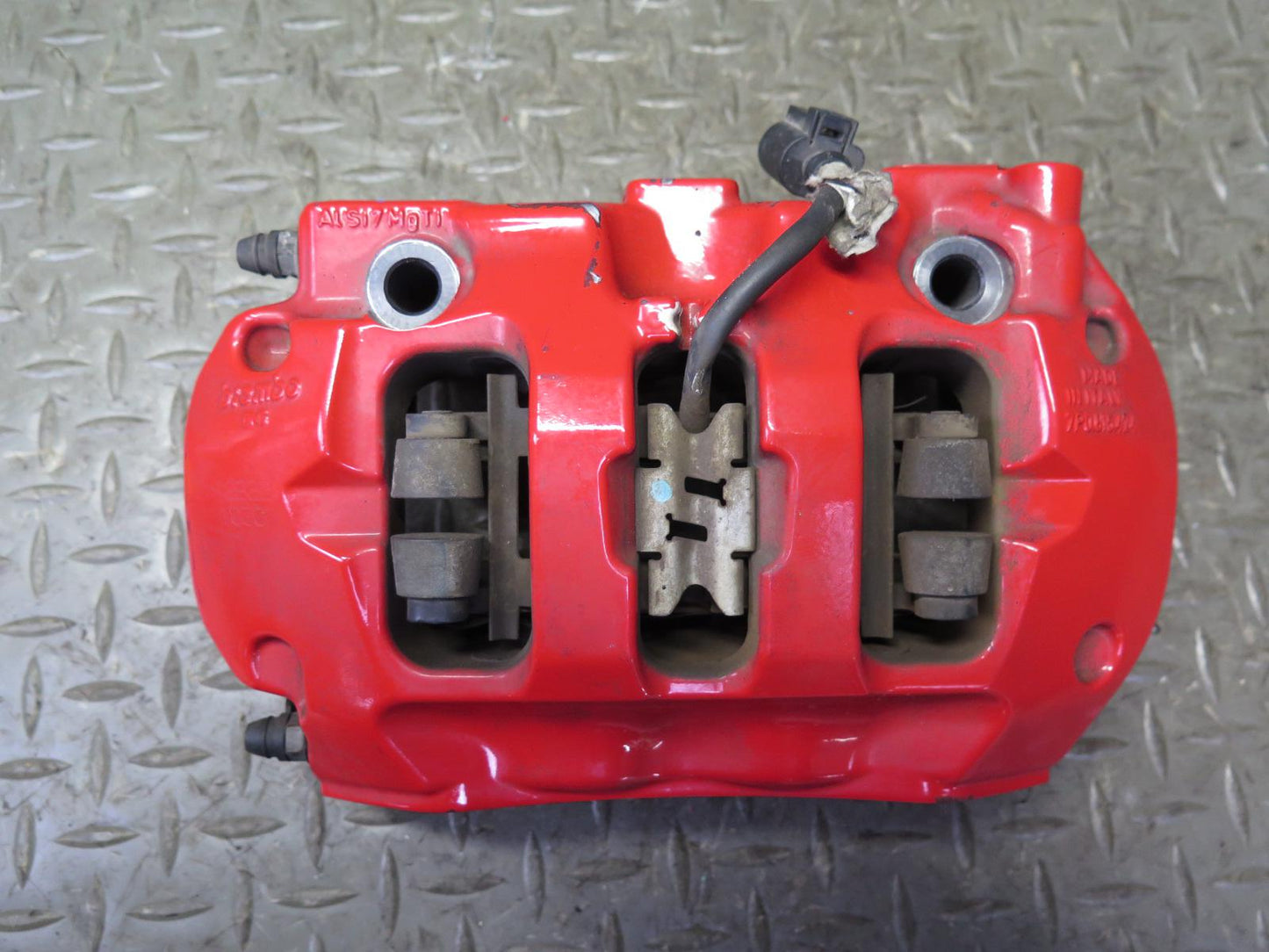 2011-2018 Porsche Cayenne 958 4.8L AWD 19" Rear Brembo Brake Caliper Set of 2