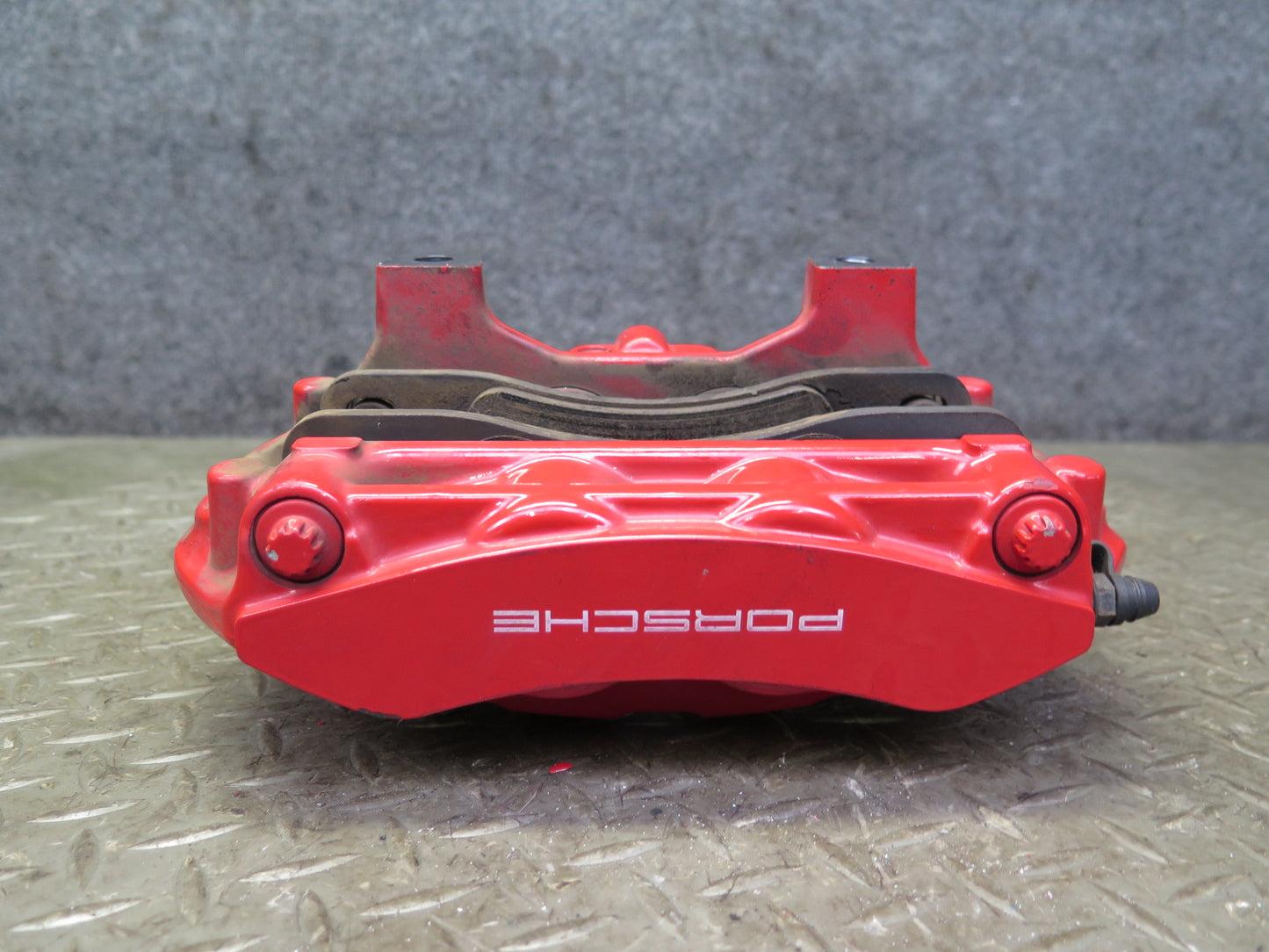 2011-2018 Porsche Cayenne 958 4.8L AWD 19" Rear Brembo Brake Caliper Set of 2