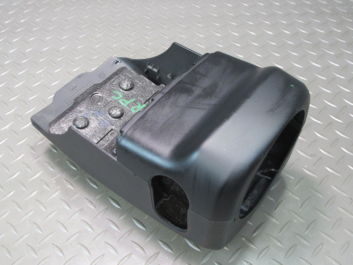 2011-2018 Porsche Cayenne 958 Upper & Lower Steering Column Cover Trim Panel