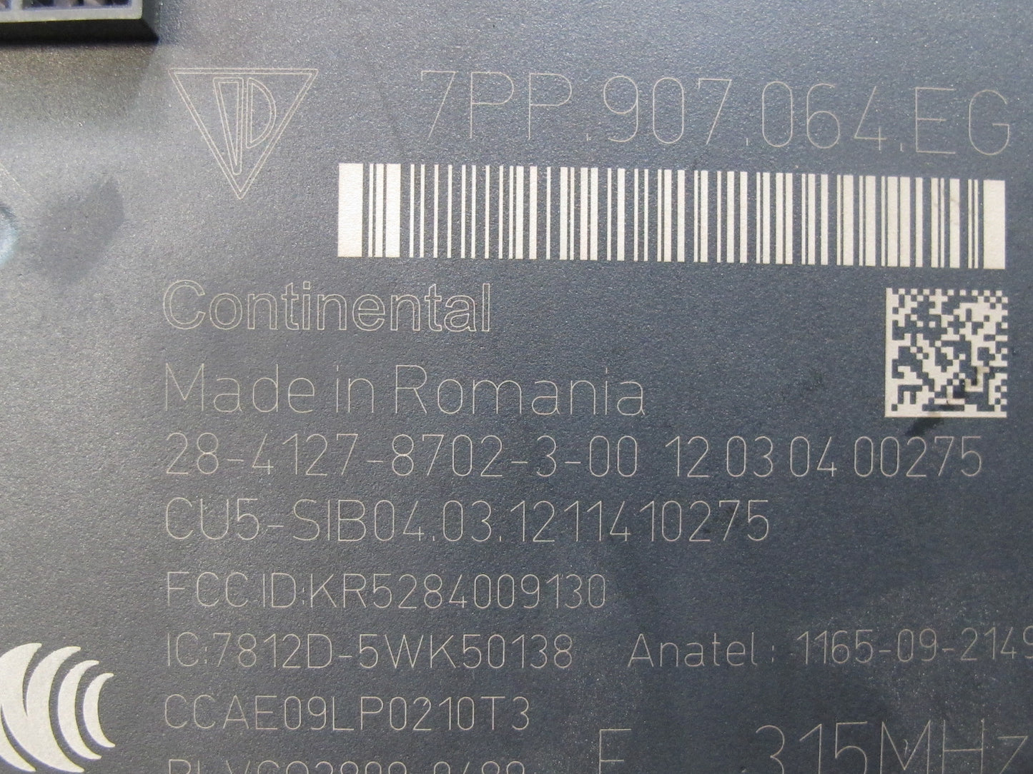 2012 Porsche Cayenne 958 Body Control Module BCM Unit 7PP907064EG