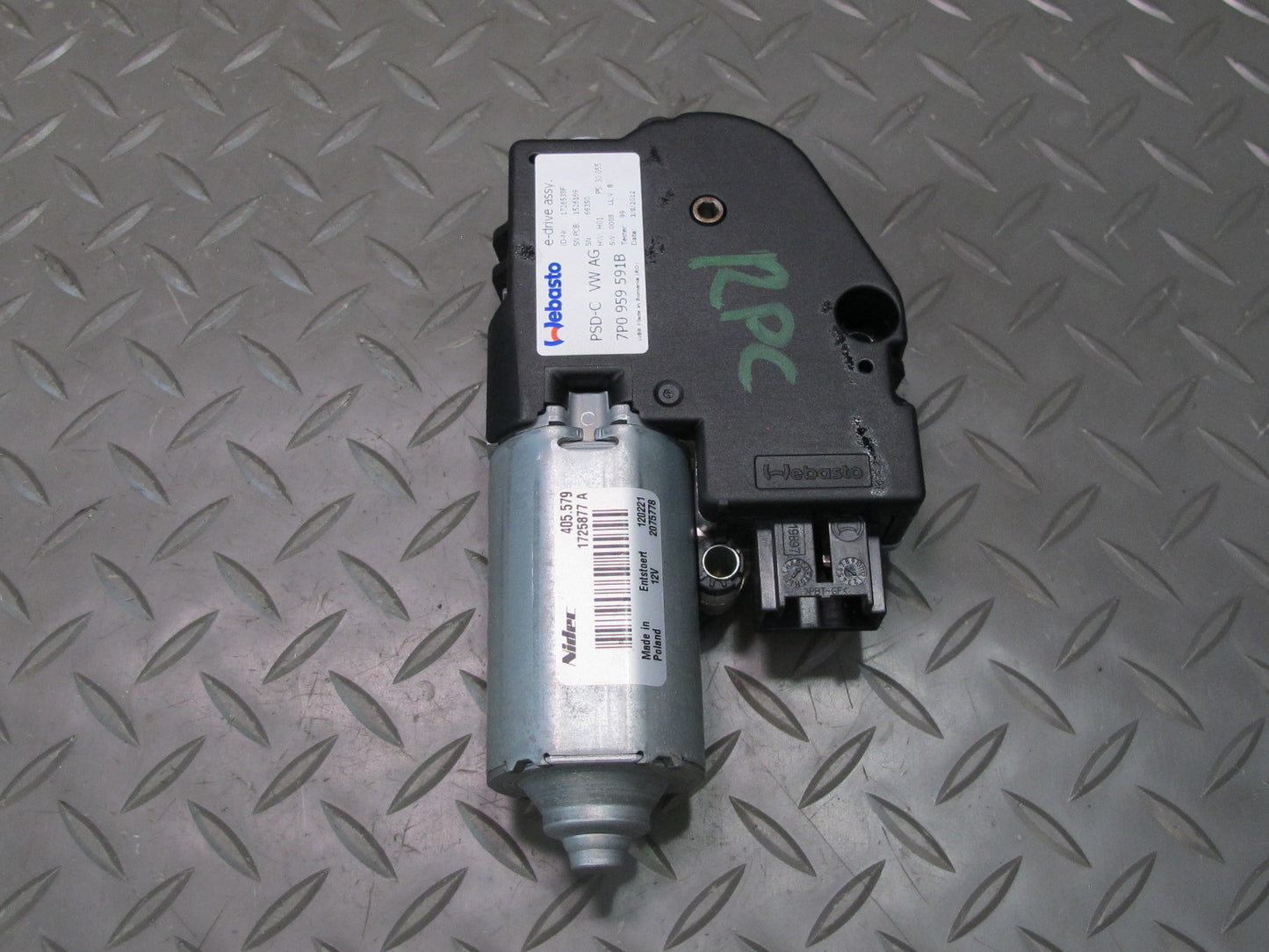 2011-2018 Porsche Cayenne 958 Front Panoramic Sunroof Drive Motor