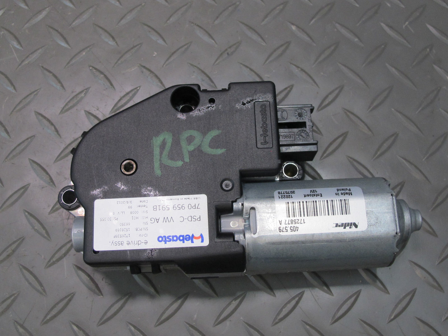 2011-2018 Porsche Cayenne 958 Front Panoramic Sunroof Drive Motor