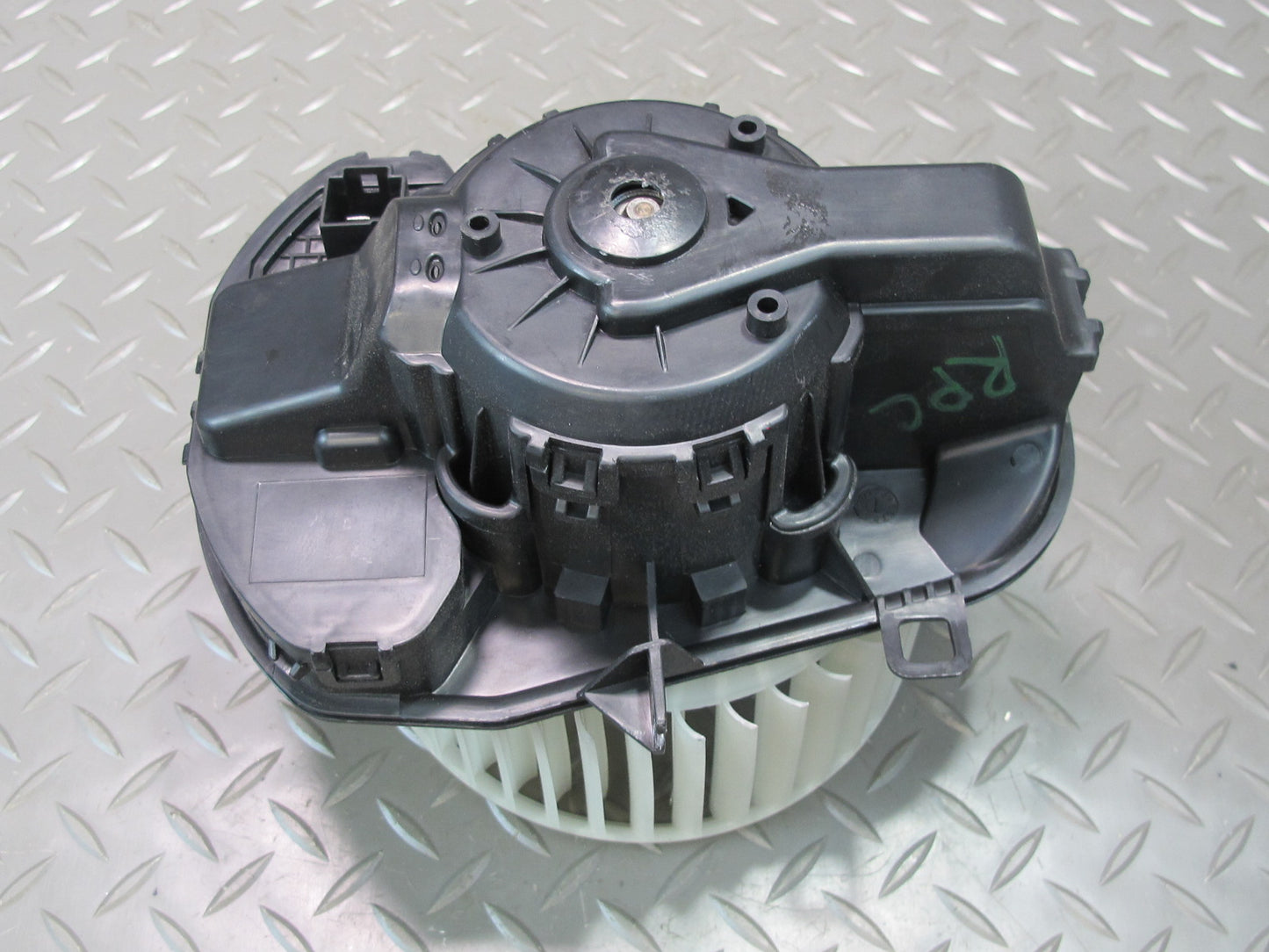 2011-2018 Porsche Cayenne 958 A/C Heater Climate Blower Motor Fan