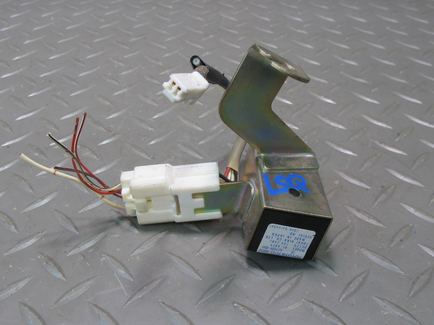 99-00 Lexus LS400 1UZFE Engine ECU ECM Ignition Door Trunk Glove Lock KEY Set