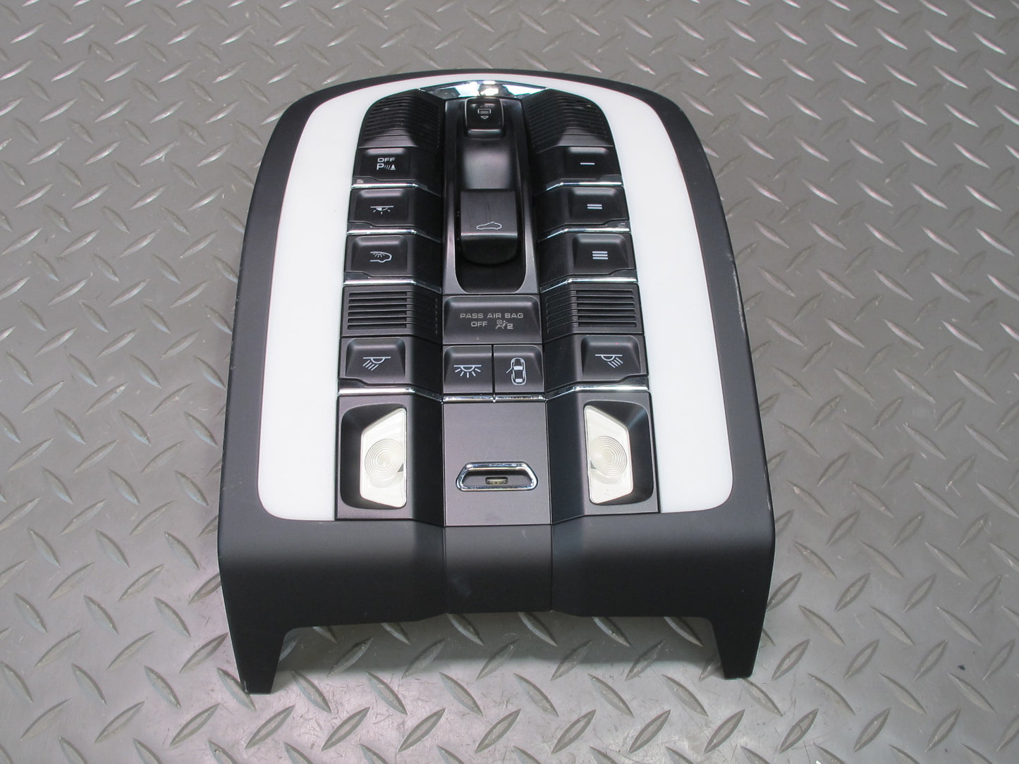 2011-2014 Porsche Cayenne 958 Center Console Upper Overhead Dome Light Lamp