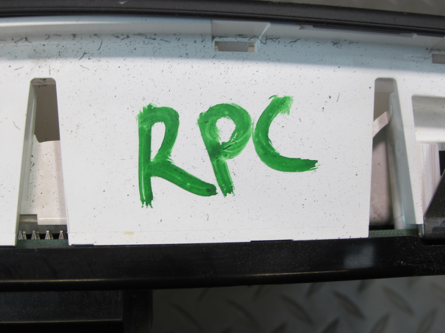 2011-2014 Porsche Cayenne 958 Center Console Upper Overhead Dome Light Lamp