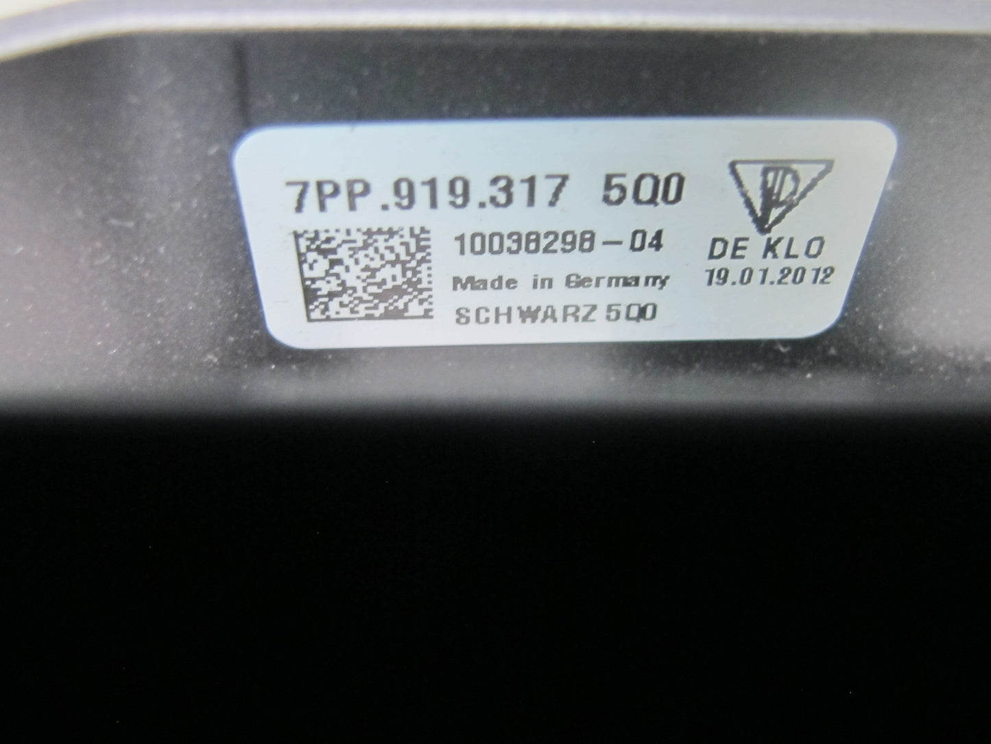 2011-2014 Porsche Cayenne 958 Center Console Upper Overhead Dome Light Lamp