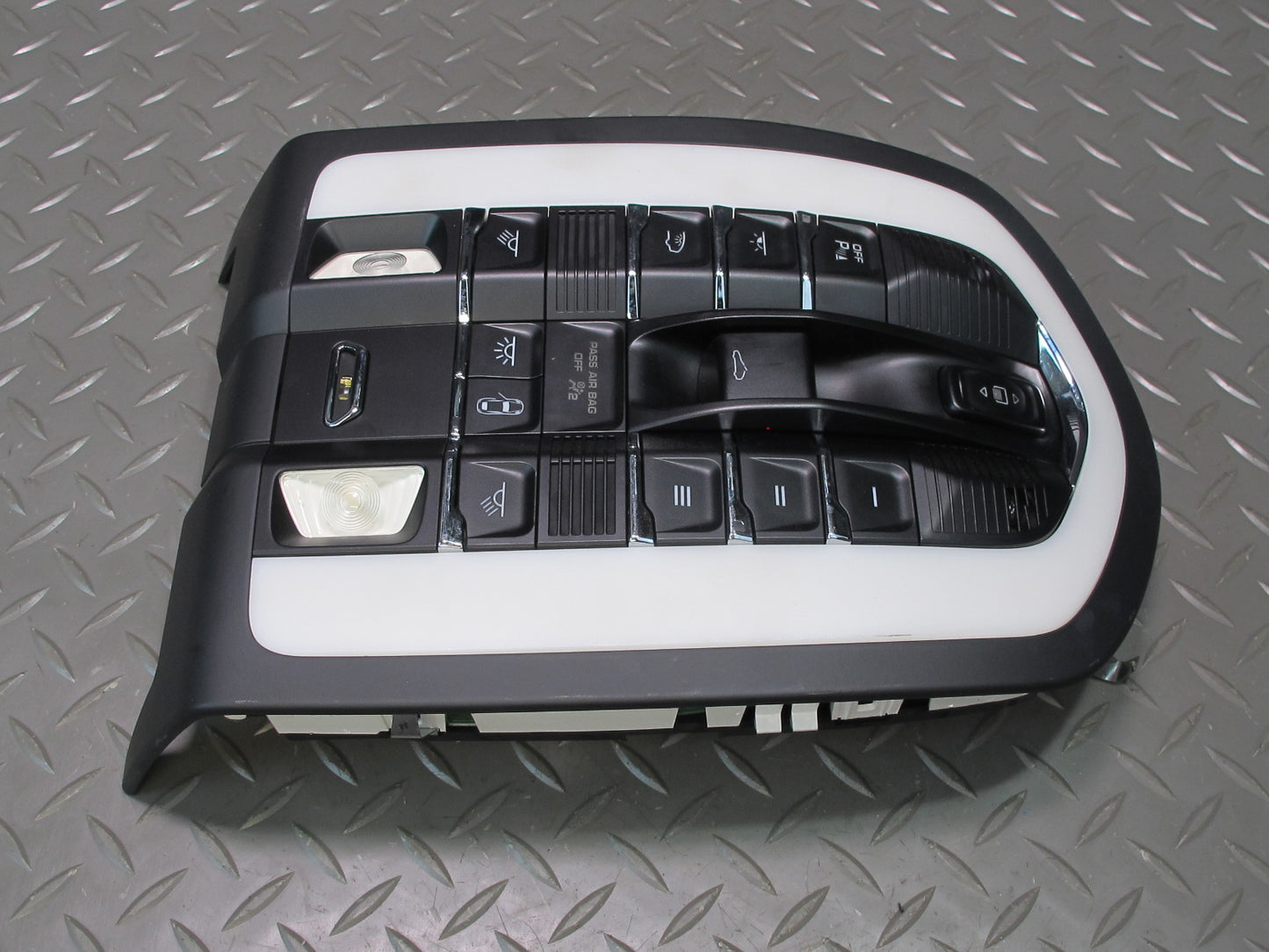 2011-2014 Porsche Cayenne 958 Center Console Upper Overhead Dome Light Lamp