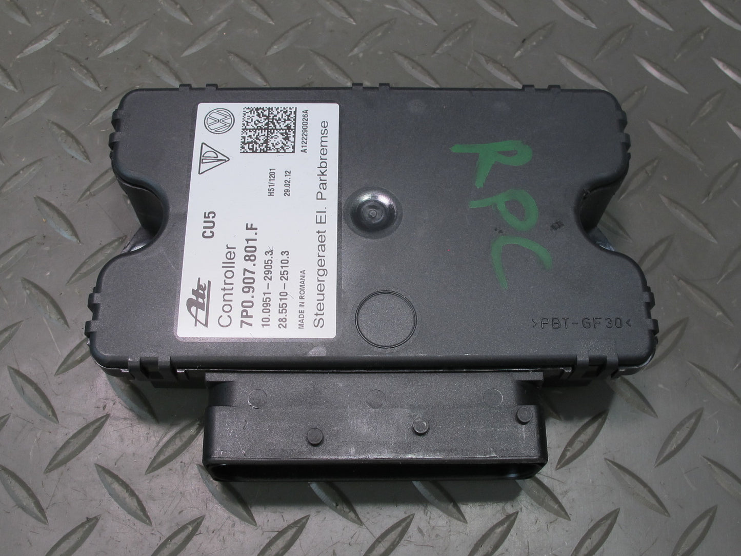 2011-2014 Porsche Cayenne 958 Electric Parking Brake Computer Control Module