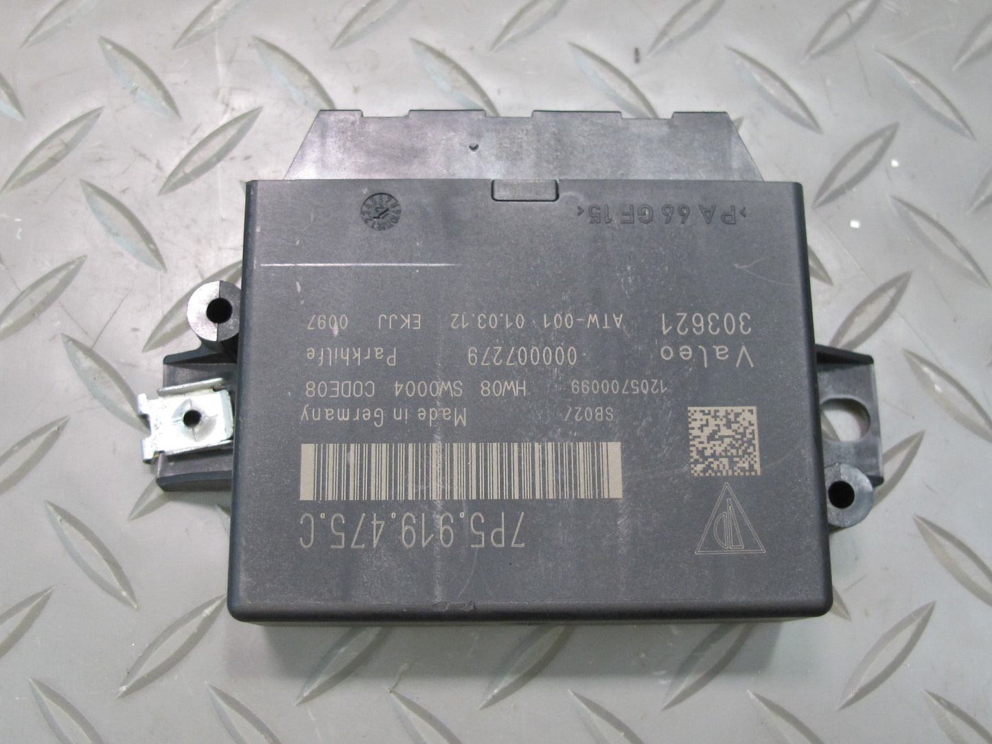 2011-2014 Porsche Cayenne 958 PDC Park Assist Control Module Unit