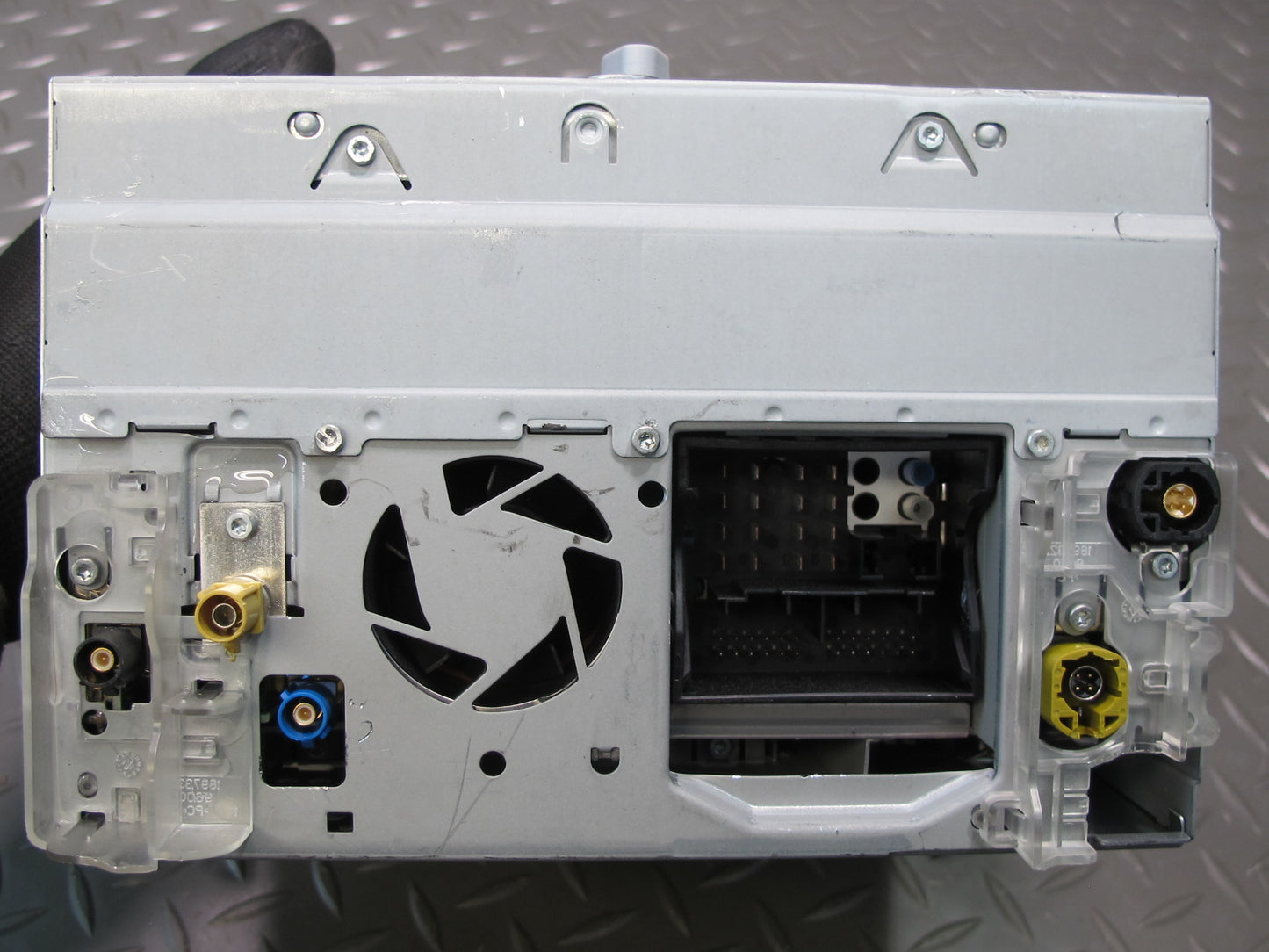 2012 Porsche Cayenne 958 CD Radio Receiver Navi Display Screen Monitor