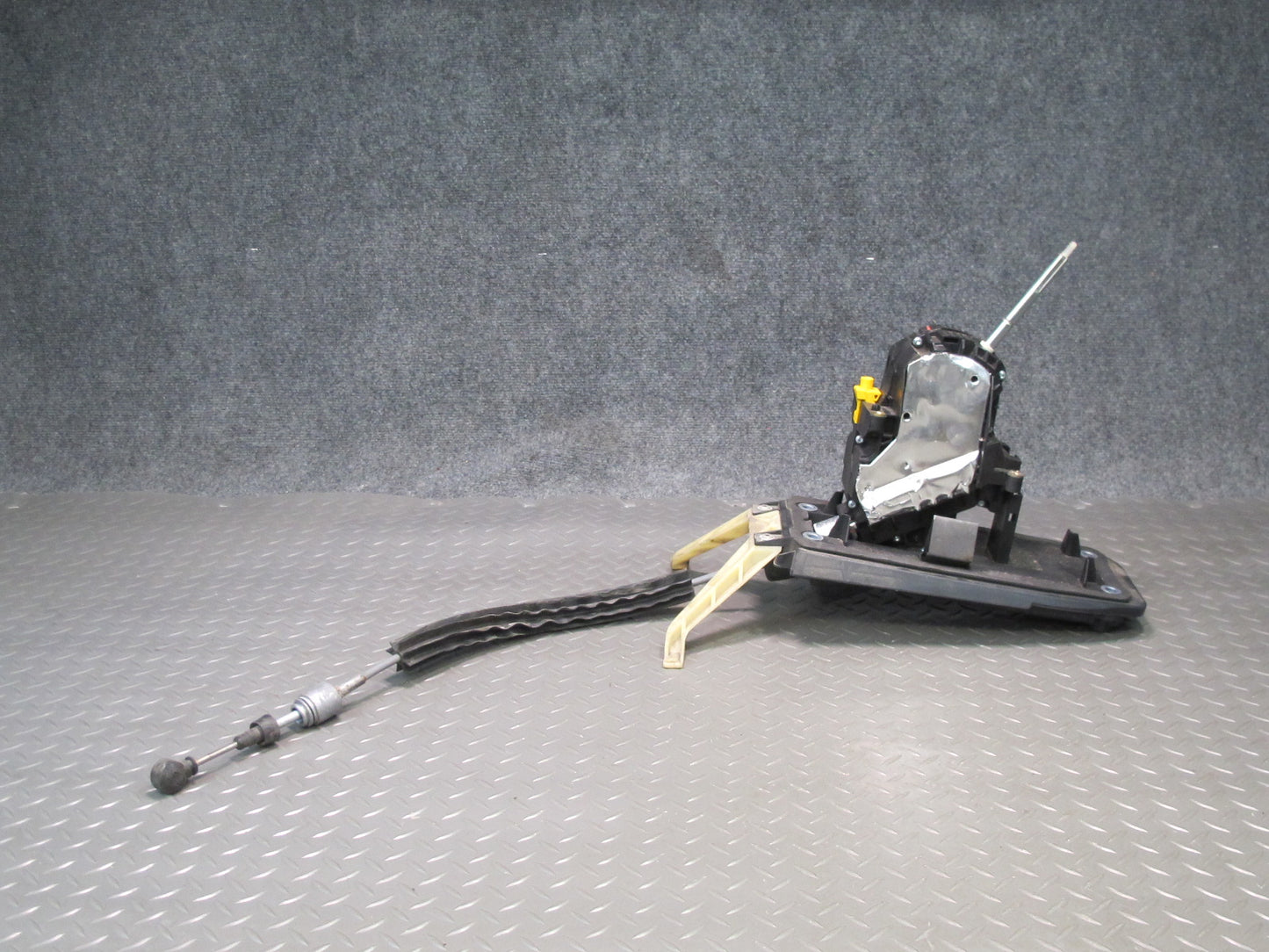 2011-2018 Porsche Cayenne 958 Automatic Transmission Floor Gear Shifter W/ Cable