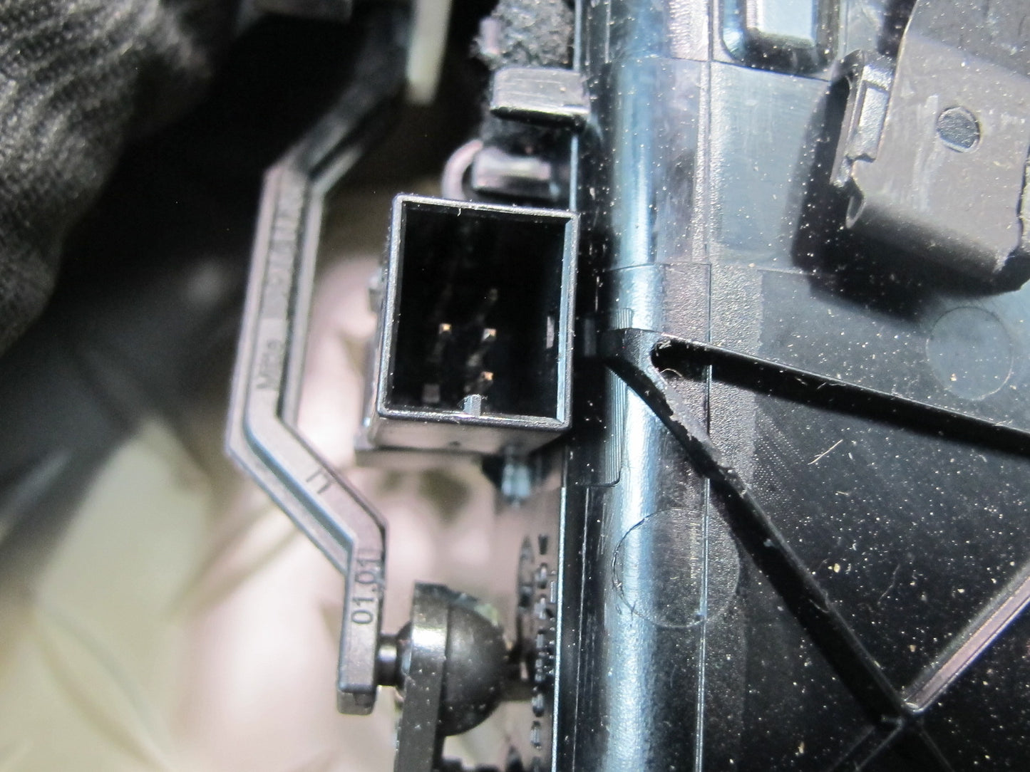 2011-2018 Porsche Cayenne 958 Dash Front Left A/C Air Vent Grille 7P5819727A