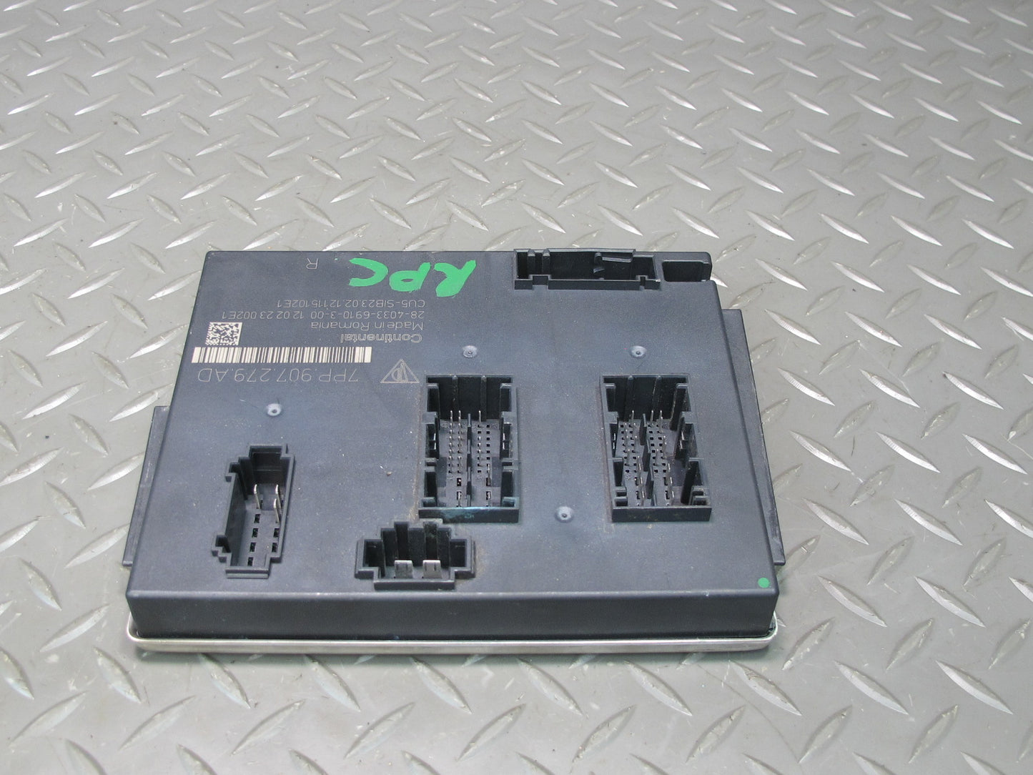 2012 Porsche Cayenne 958 Body Control Module BCM Unit 7PP907279AD