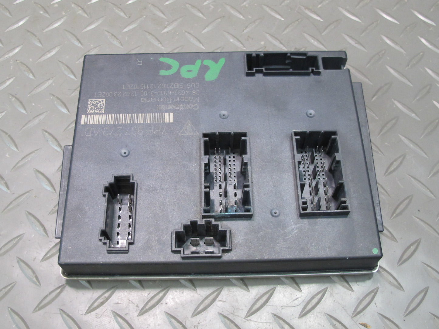 2012 Porsche Cayenne 958 Body Control Module BCM Unit 7PP907279AD