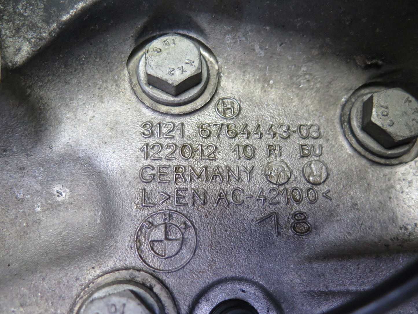 07-13 BMW E90 E92 E93 335i RWD Front Left Spindle Knuckle Wheel Hub Bearing OEM