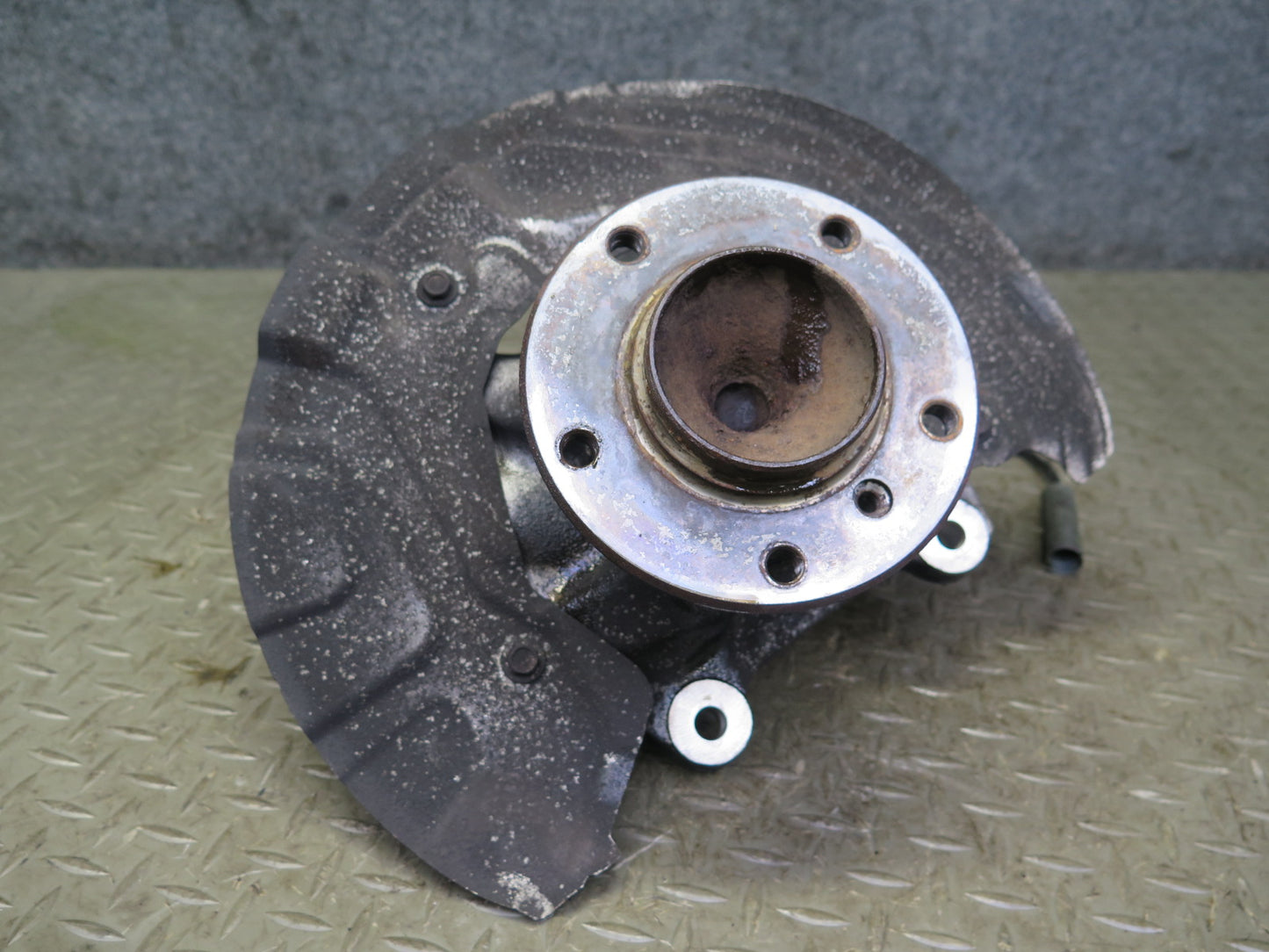 07-13 BMW E90 E92 E93 335i RWD Front Left Spindle Knuckle Wheel Hub Bearing OEM