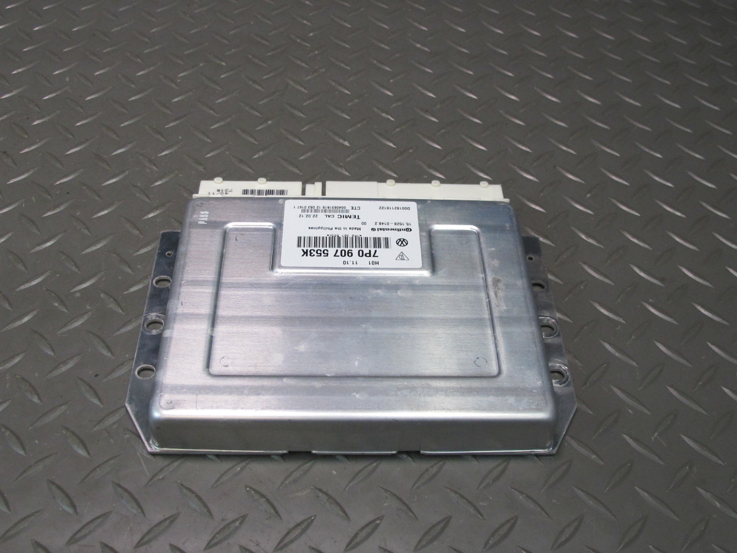 2011-2014 Porsche Cayenne 958 Air Suspension Control Module Unit 7P0907553K