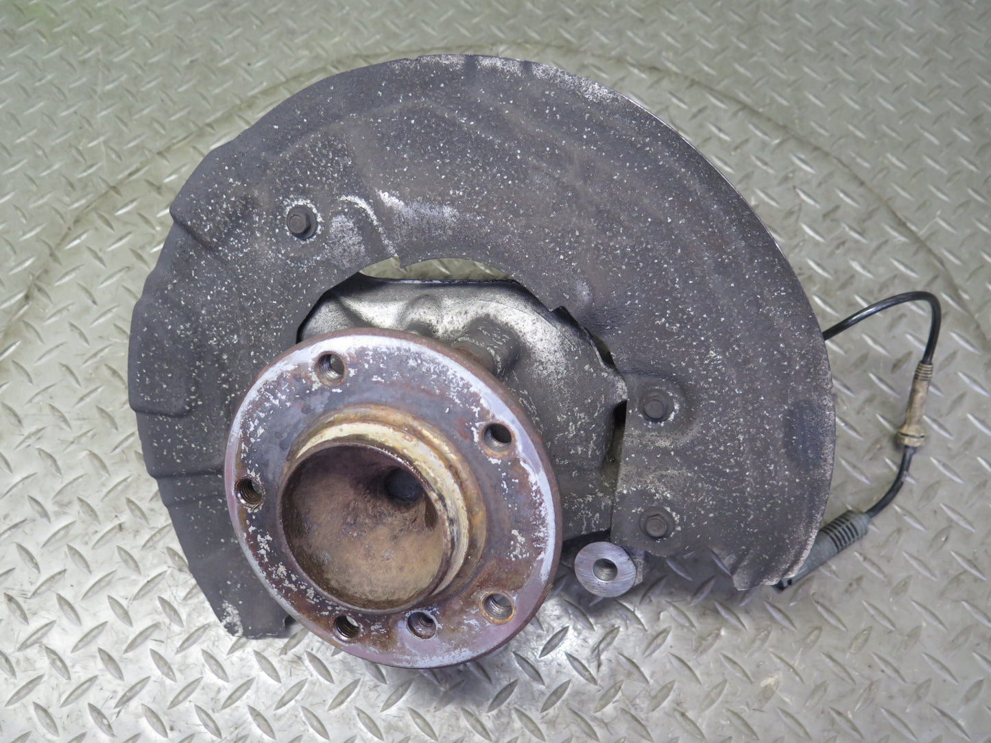 07-13 BMW E90 E92 E93 335i RWD Front Left Spindle Knuckle Wheel Hub Bearing OEM