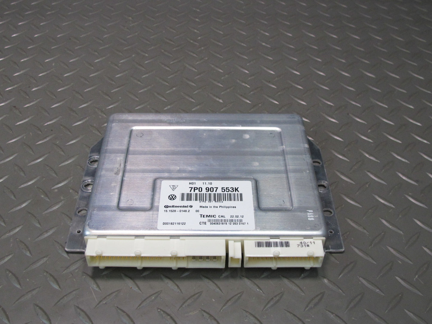 2011-2014 Porsche Cayenne 958 Air Suspension Control Module Unit 7P0907553K