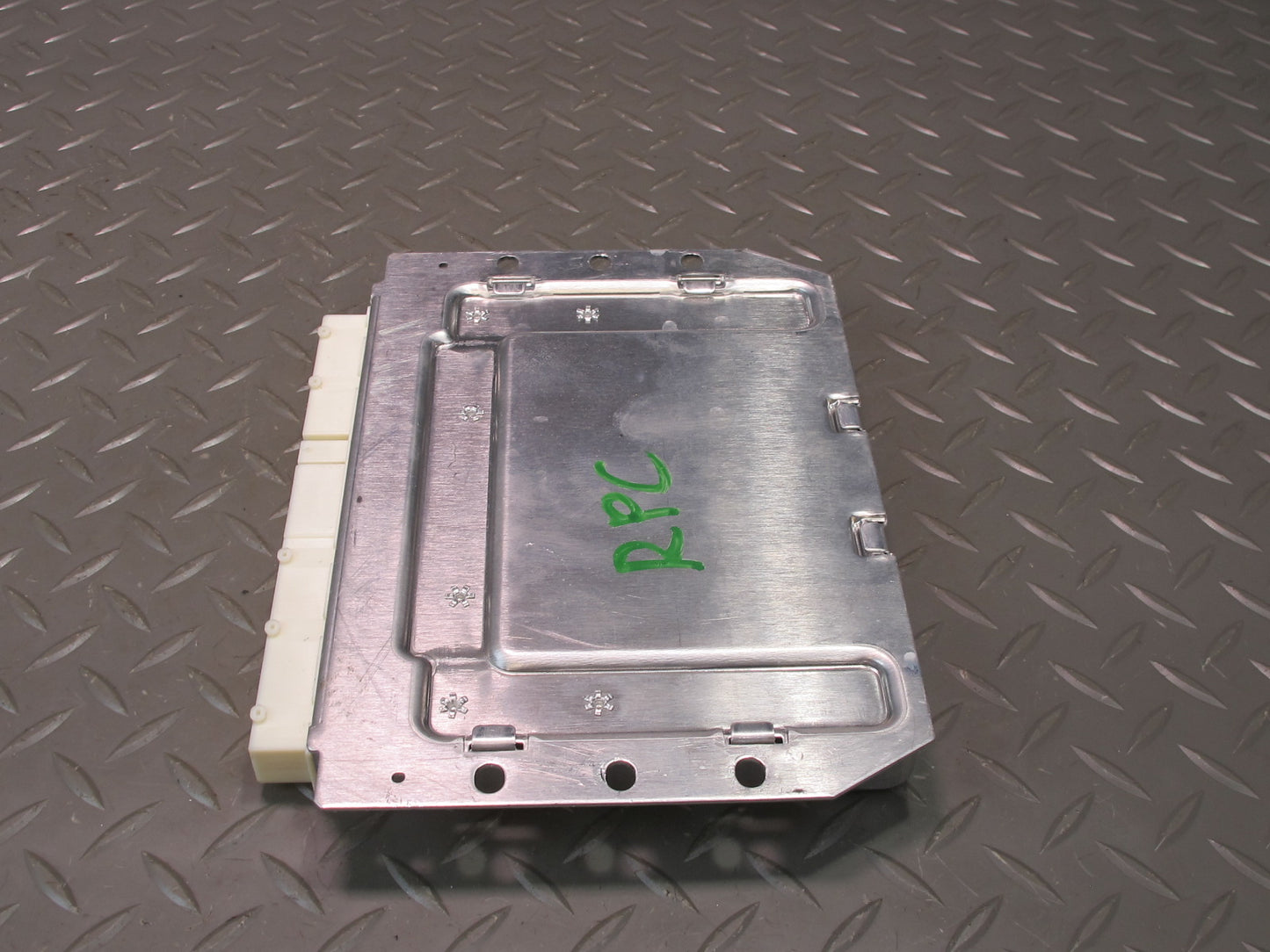 2011-2014 Porsche Cayenne 958 Air Suspension Control Module Unit 7P0907553K