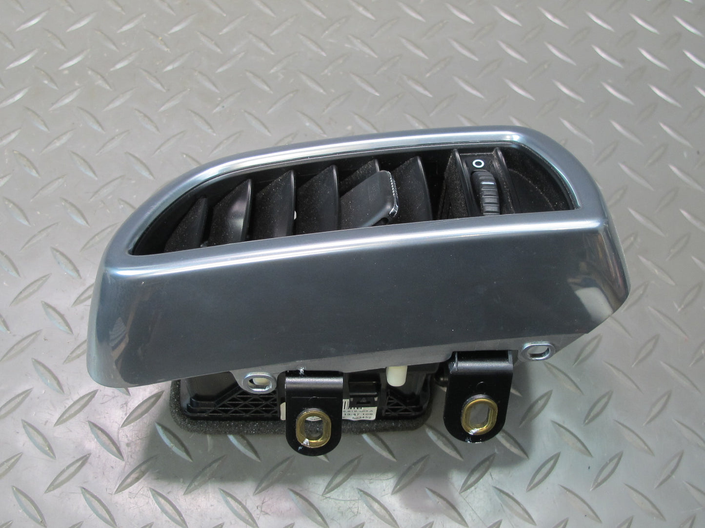 2011-2018 Porsche Cayenne 958 Dash Front Left A/C Air Vent Grille 7P5819703A