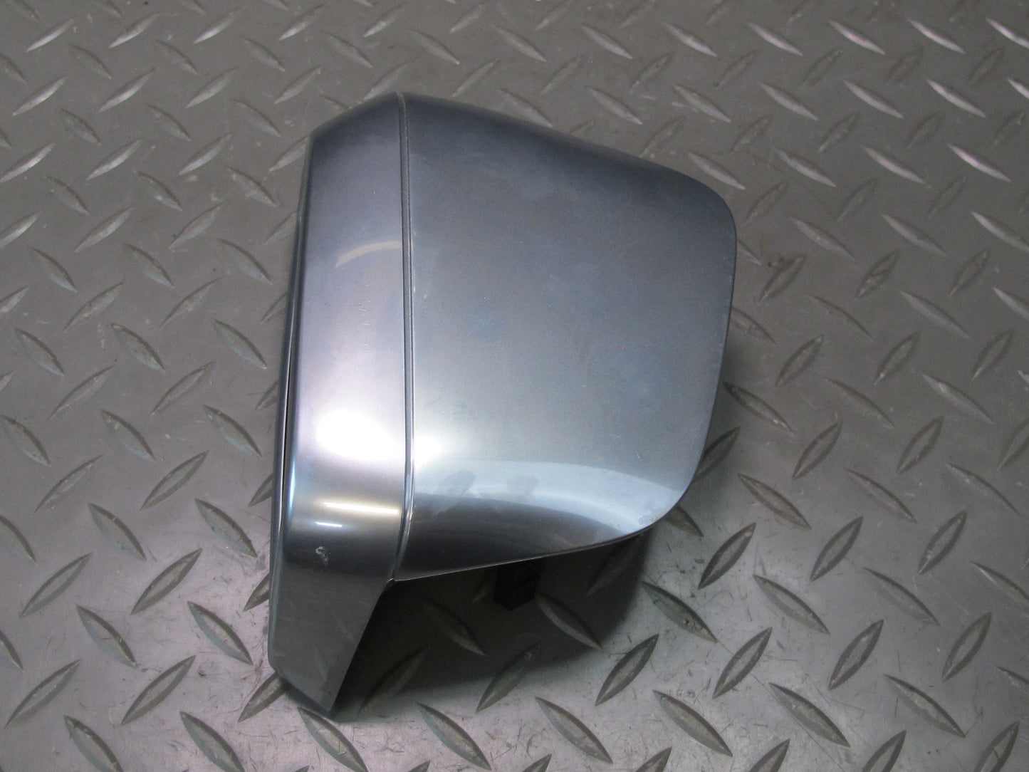 2011-2018 Porsche Cayenne 958 Rear Right Side Center A/C Heater Air Vent Grille