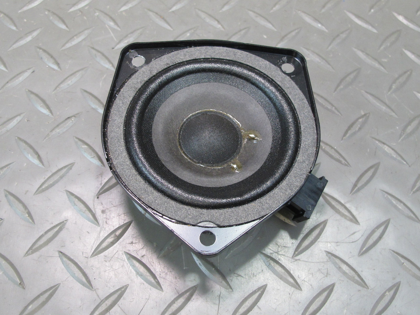 2011-2018 Porsche Cayenne 958 Center Dash Audio Sound Speaker Bose