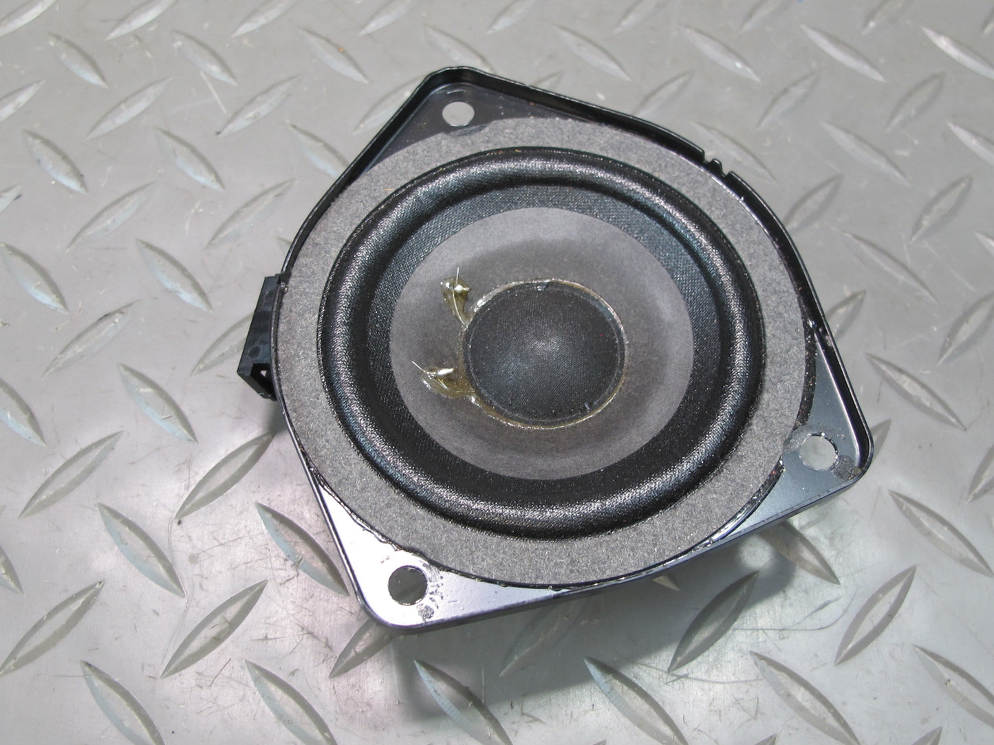 2011-2018 Porsche Cayenne 958 Center Dash Audio Sound Speaker Bose