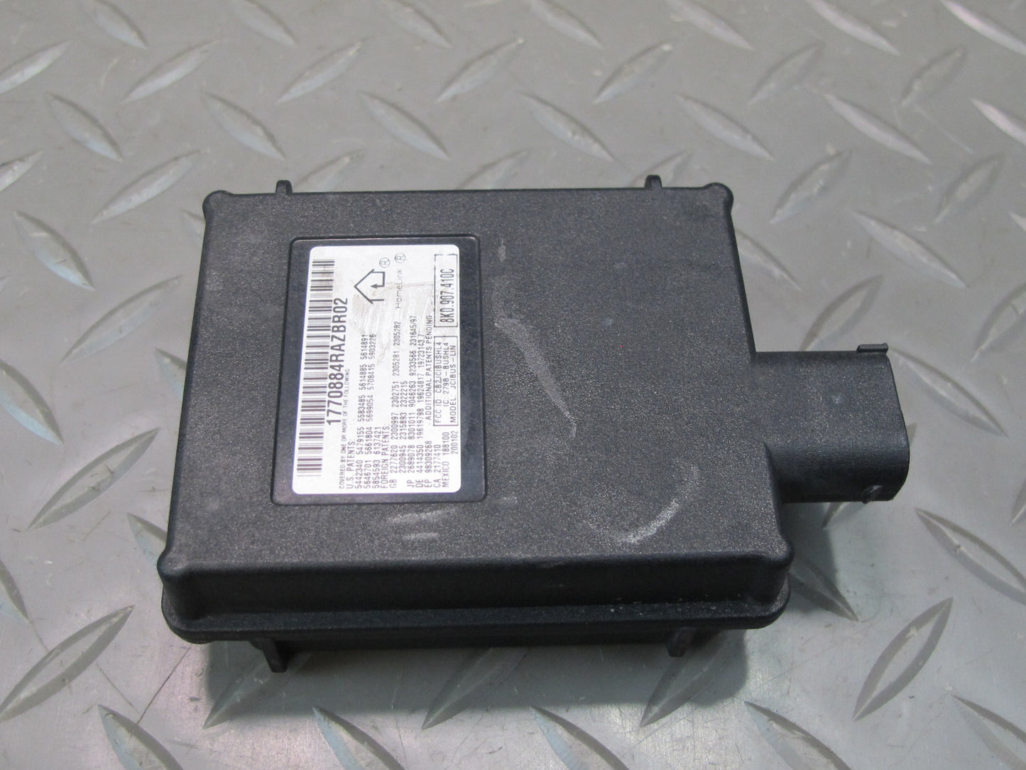 2011-2018 Porsche Cayenne 958 Garage Opener Homelink Control Module Unit