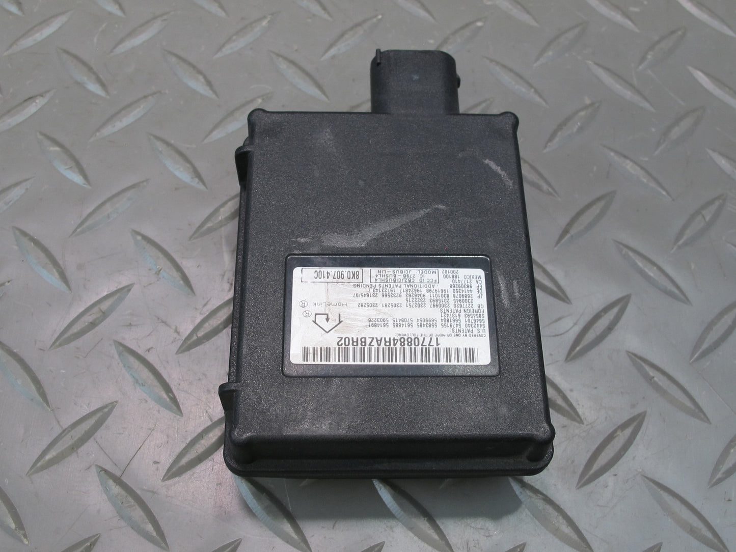 2011-2018 Porsche Cayenne 958 Garage Opener Homelink Control Module Unit