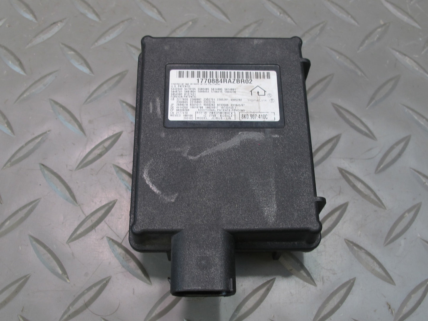 2011-2018 Porsche Cayenne 958 Garage Opener Homelink Control Module Unit