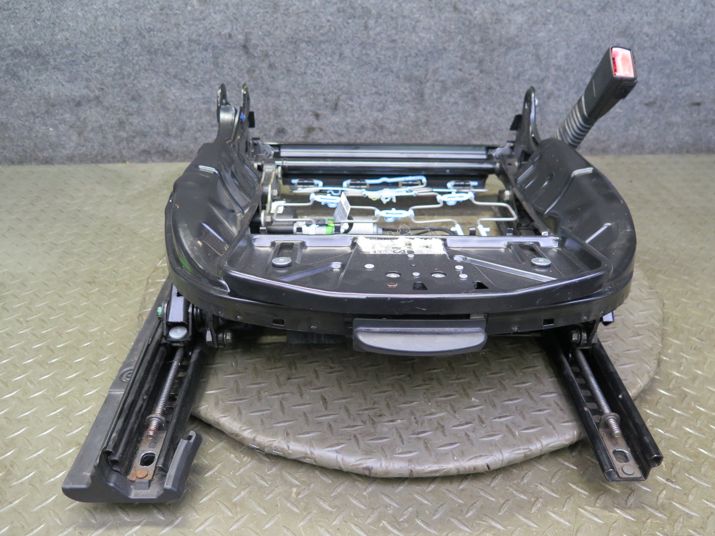 07-13 BMW E93 335i Convert Front Right Sport Seat Lower Frame Track Rail 64K OEM