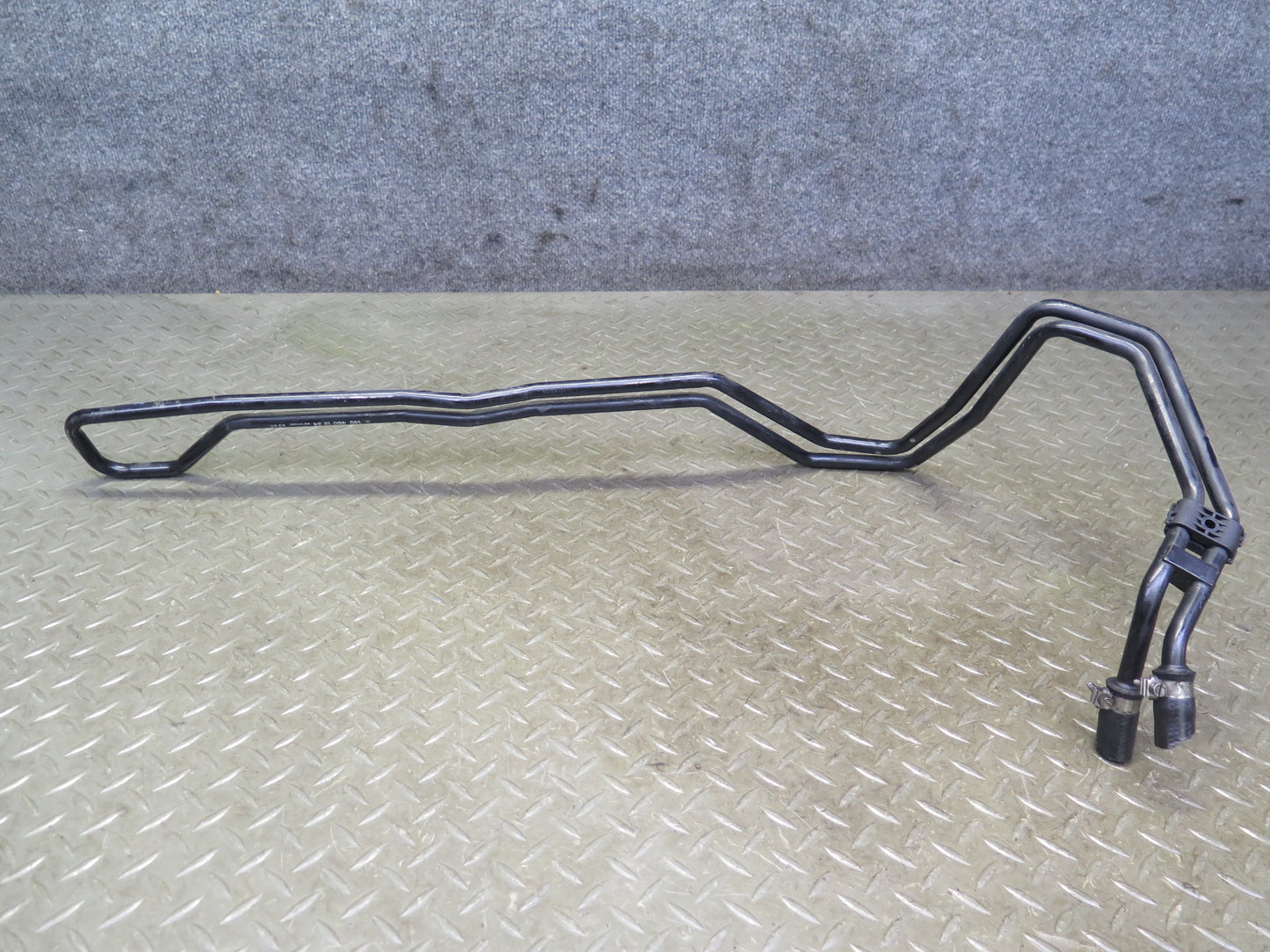 96-99 Mercedes W140 C140 CL600 Power Steering Oil Cooler Cooling Line 1404601224