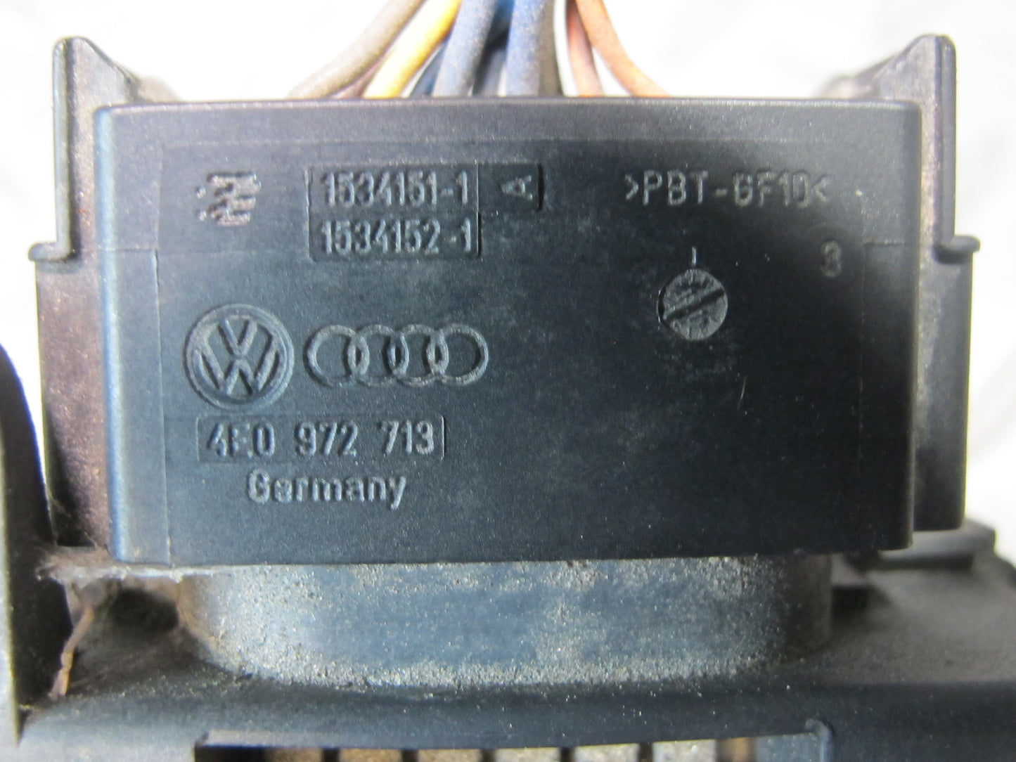 2011-2014 Porsche Cayenne 958 TPMS Tire Pressure Monitor Control Module