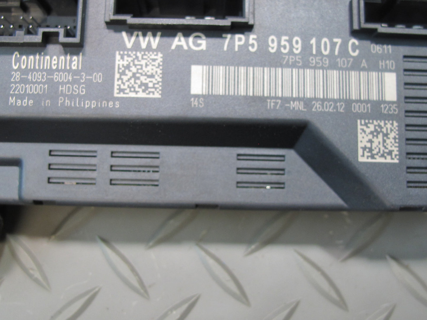 2011-2018 Porsche Cayenne 958 Rear Trunk Tailgate Liftgate Control Module Unit