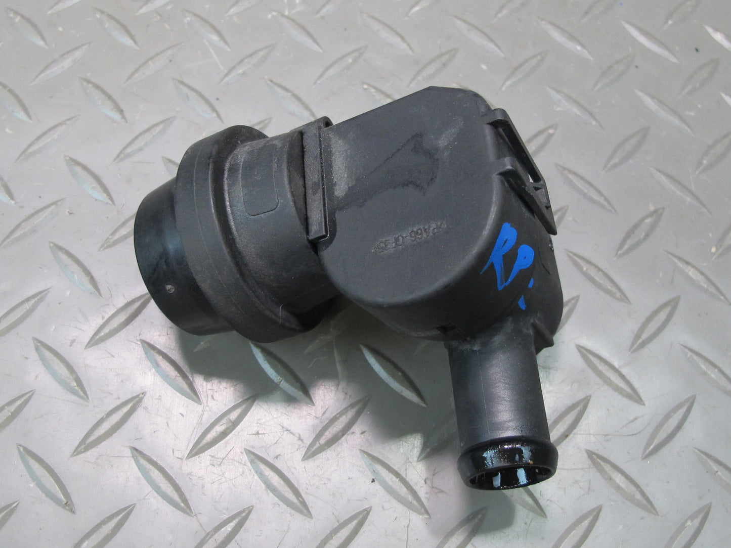 2011-2014 Porsche Cayenne 958 4.8L Hvac Heater Core Control Valve